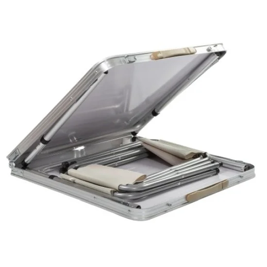 Сгъваема маса за къмпинг MAXIMA, С 4 стола и отвор за чадър, Бяла 60021001