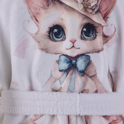 ДЕТСКИ ХАЛАТ ЗА БАНЯ DF ПЕЧАТ L - МАЦА 4060200212 ДЕТСКИ ХАЛАТ ЗА БАНЯ DF ПЕЧАТ L - МАЦА 4060200212