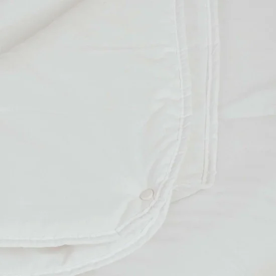 Олекотена завивка ранфорс 4-ри сезона 150 гр. и 250гр 200/210 - Бял 2 броя Олекотена завивка ранфорс 4-ри сезона 150 гр. и 250гр 200/210 - Бял 2 броя