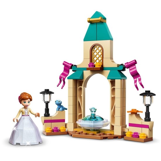 Конструктор Lego Disney - Дворът на замъка на Анна 43198