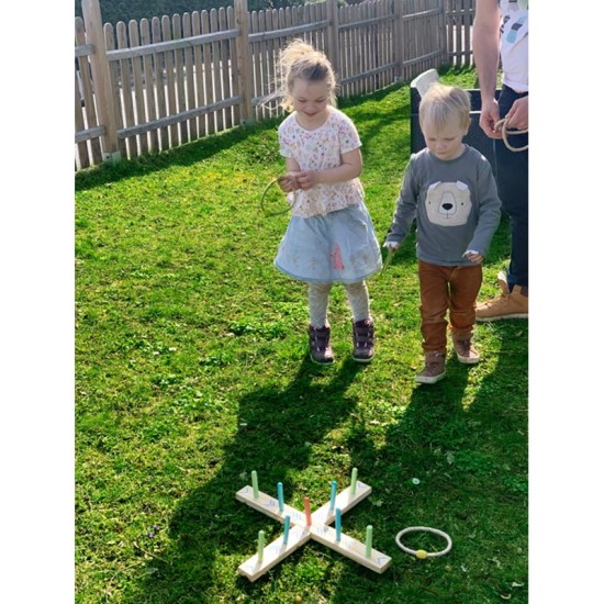 Small Foot Игра хвърляне в цел, с пръстени, дървена Small Foot Игра хвърляне в цел, с пръстени, дървена