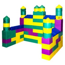 Конструктор – строител  с  големи части /500802/