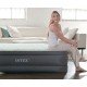 Надуваем матрак с вградена помпа INTEX Twin Premaire Elevated Надуваем матрак с вградена помпа INTEX Twin Premaire Elevated